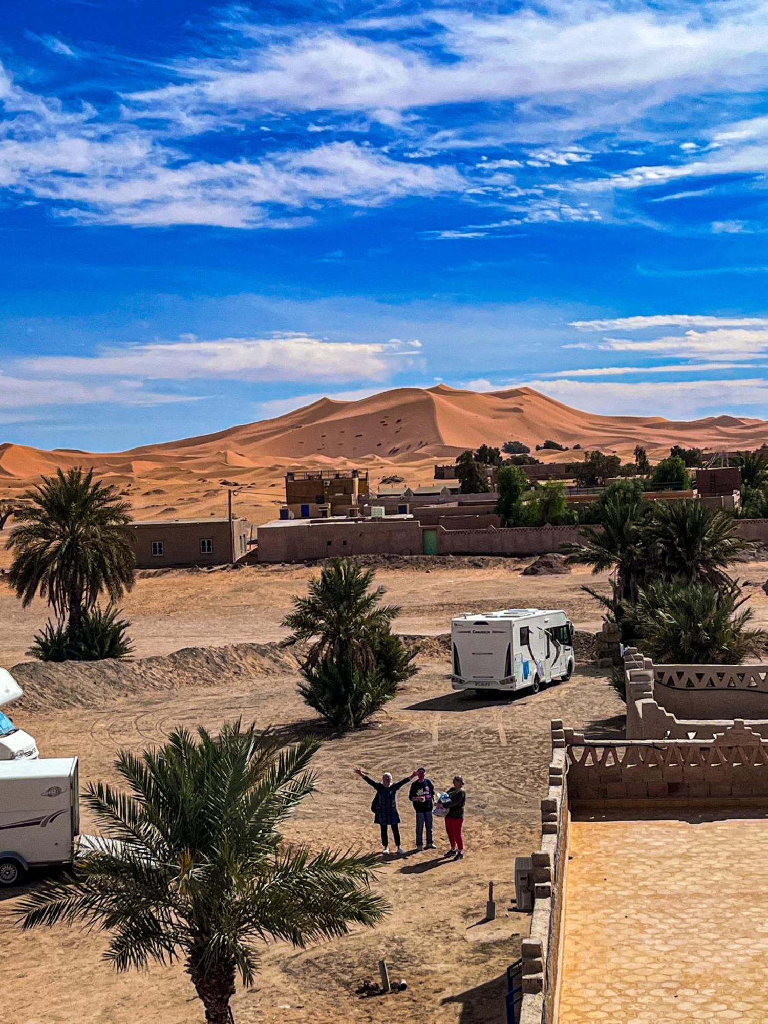 Riad Les Roches Merzouga Exterior foto